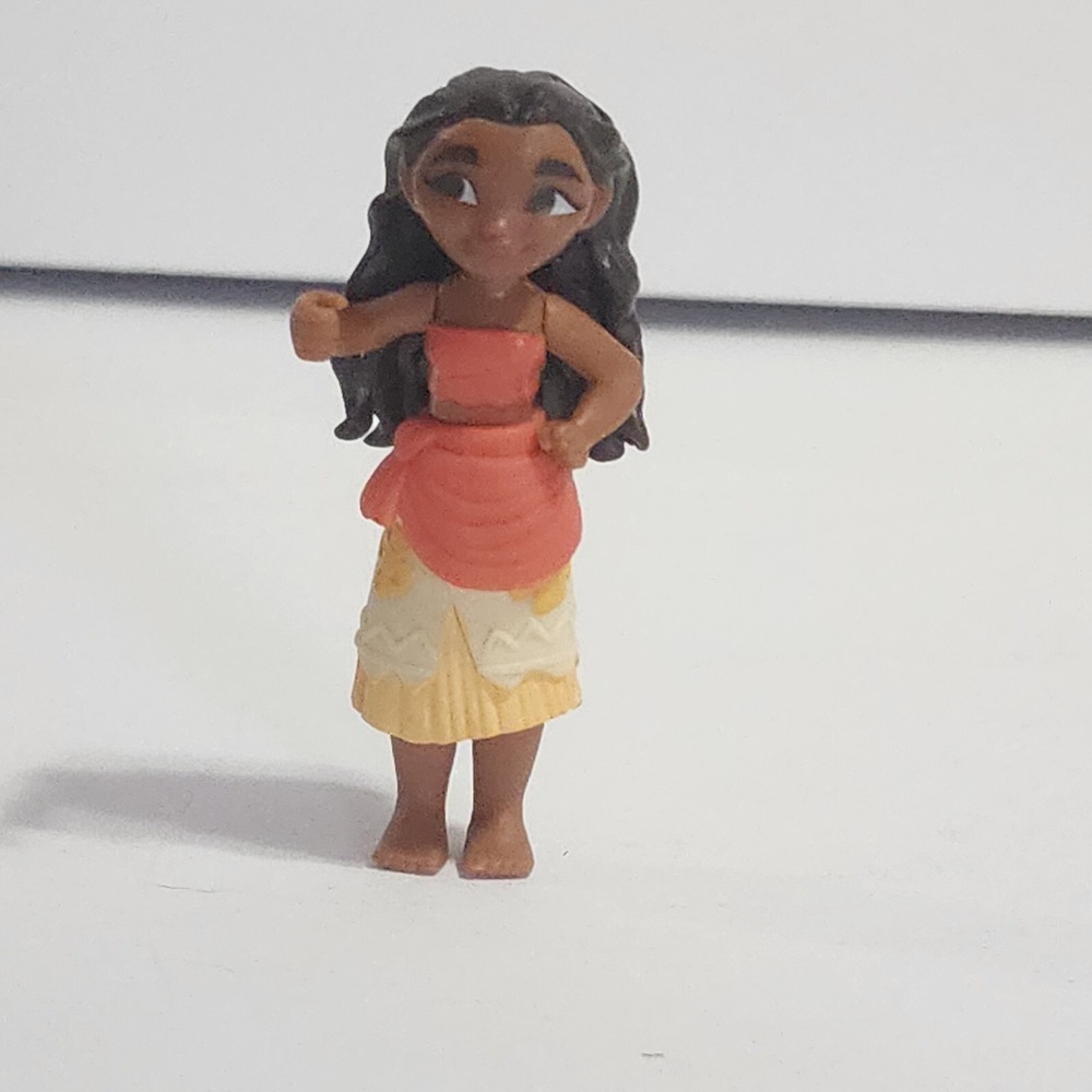 Disney MOANA 2.5" Poseable Action Figure Miniature